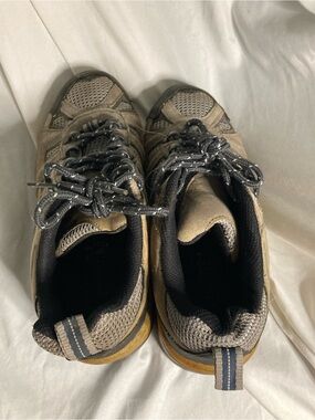 Route 66 womens Tan and Gray Mesh Suede Athletic Sneakers